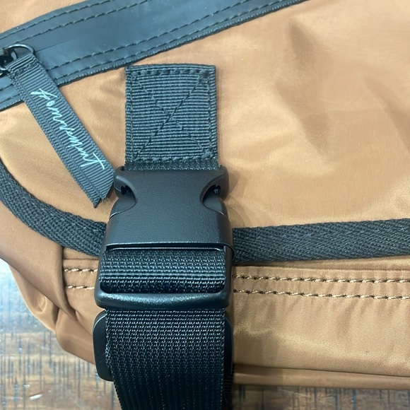 FREE PEOPLE Move It Messenger Bag - Picture 6 of 15